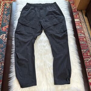 Nike Black Grid Tech Pack Tapered Cargo Pants